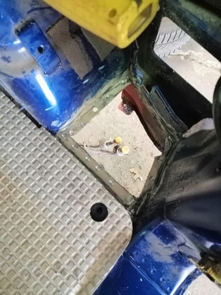 VW T4 Klimablech hinten rechts - Nachbau kein Originalteil VW T4 Klimablech hinten rechts - Nachbau kein Originalteil