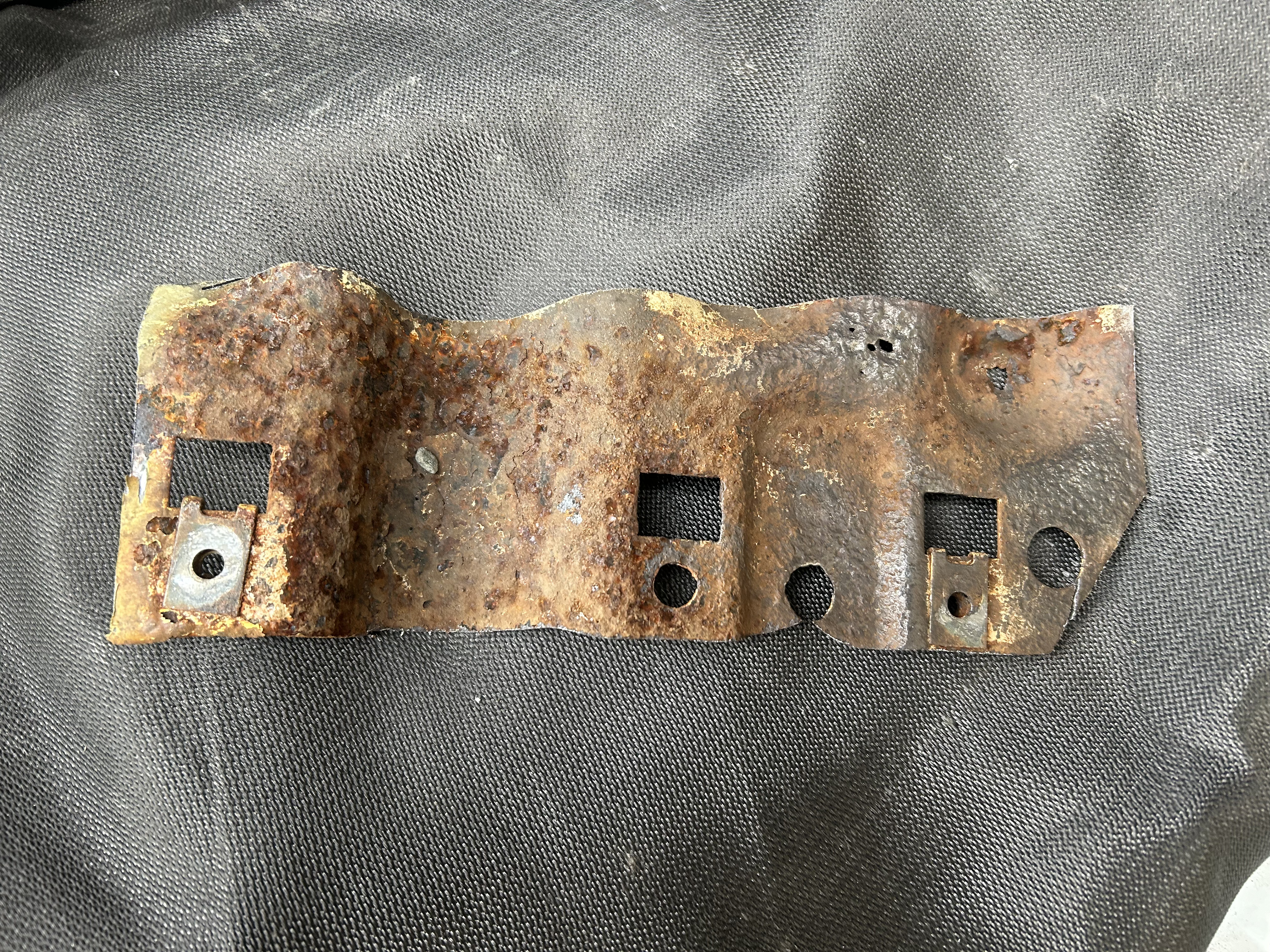 VW T4 Komposterblech Fahrerseite - Nachbau kein Originalteil